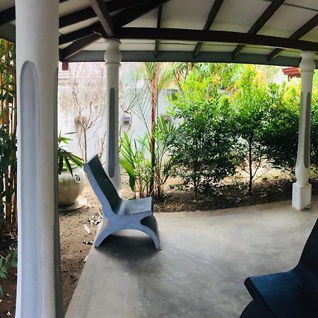 Villa Ceylon Home Unawatuna Kültér fotó