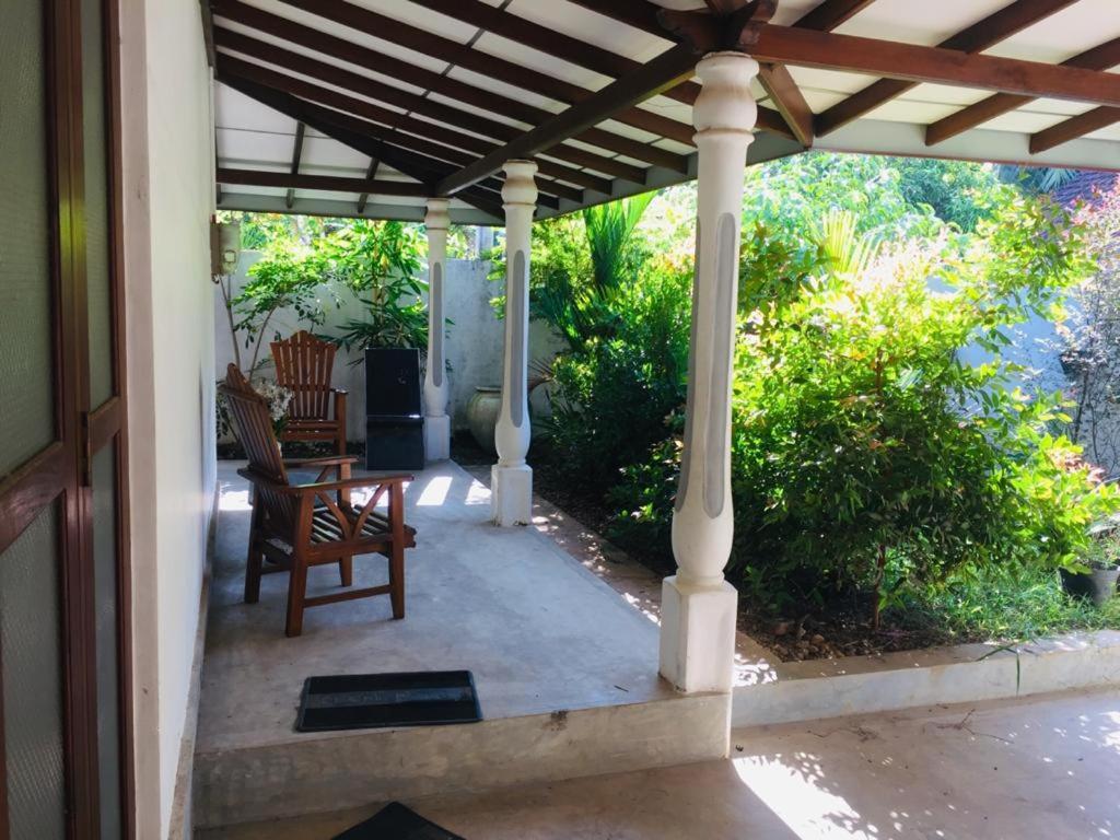 Villa Ceylon Home Unawatuna Kültér fotó