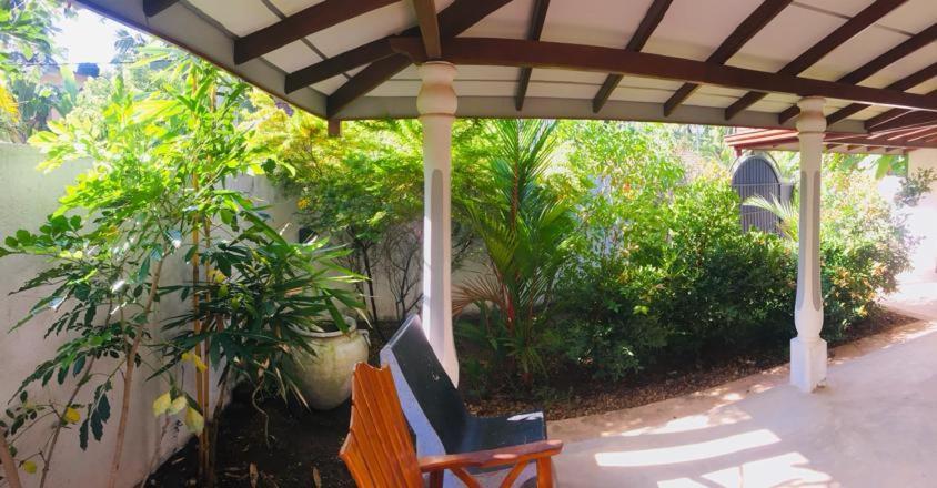 Villa Ceylon Home Unawatuna Kültér fotó